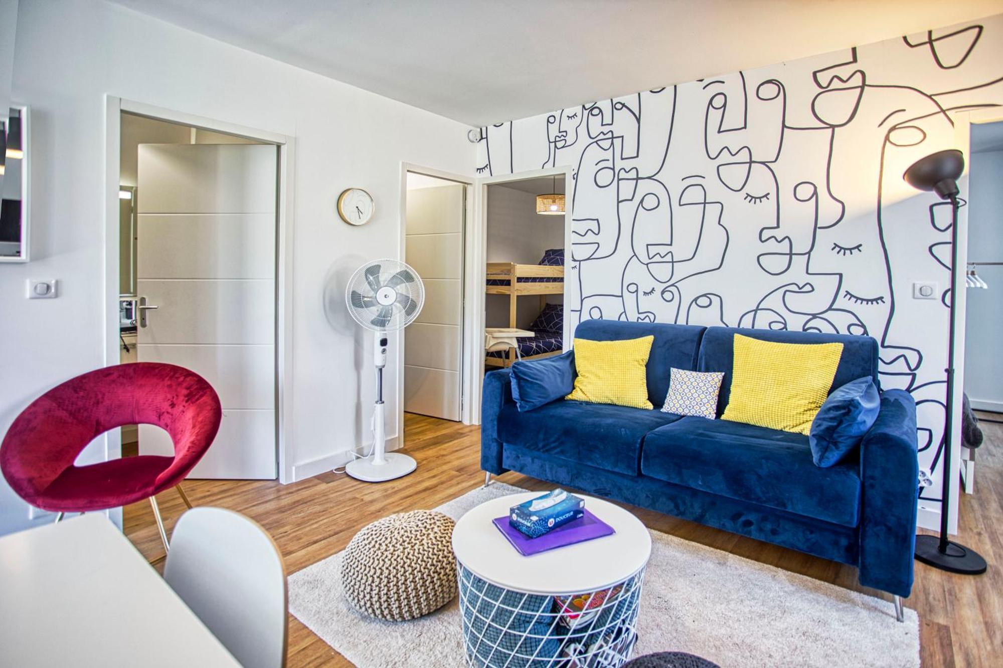 Appartement Festival De La Bd A อองกูแลม ภายนอก รูปภาพ